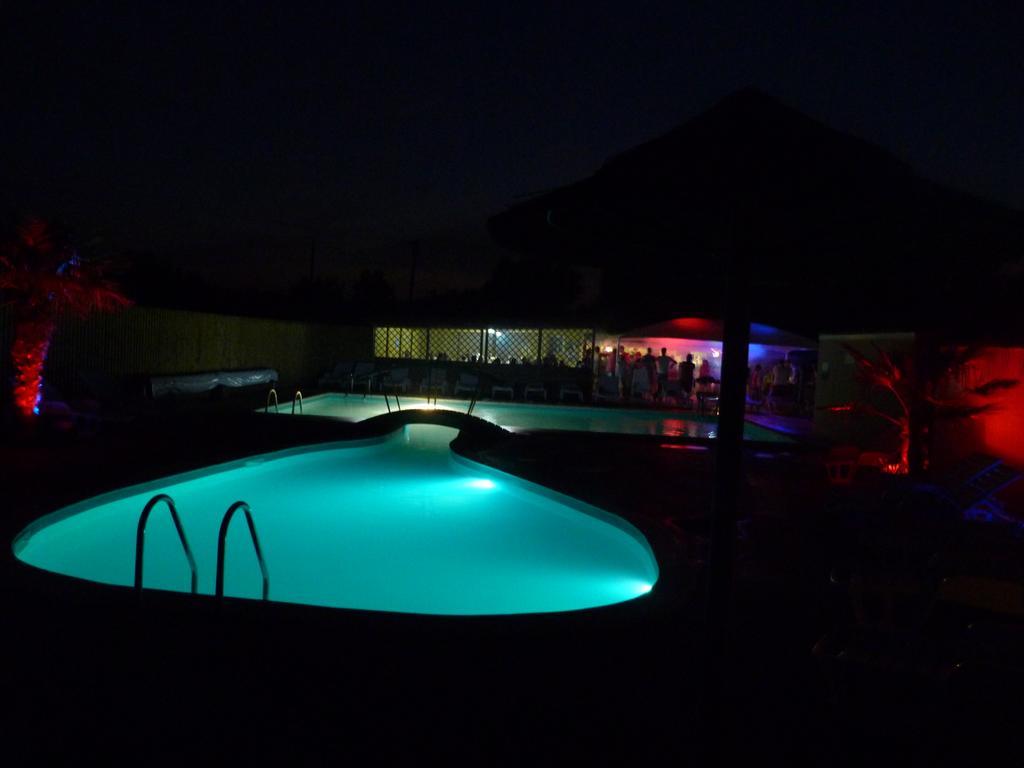 Camping La Maurie Foulerot Exterior foto